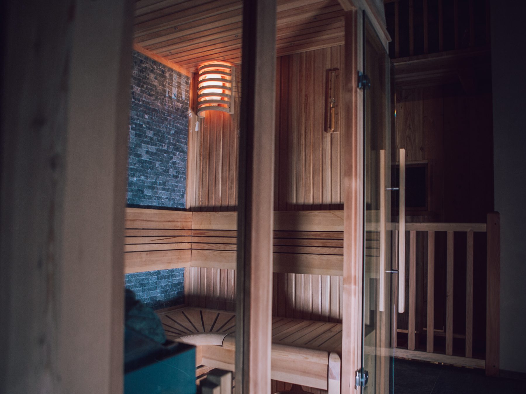 sauna finlandese / interno in legno